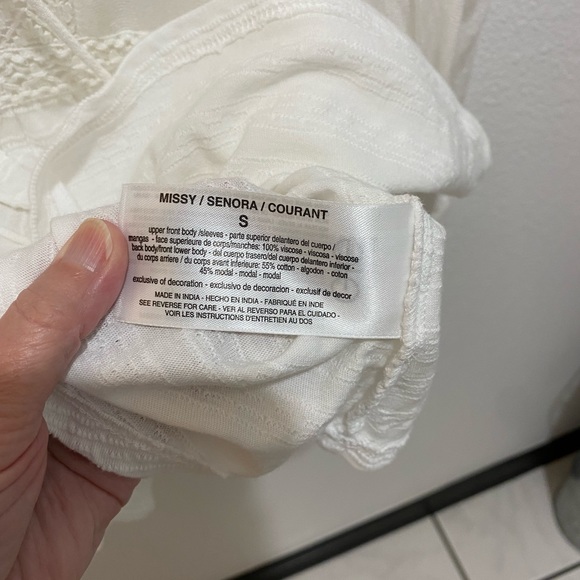 Vintage America Ladies White Boho V Neck Lace Up Knit Blouse - S - Picture 8 of 9